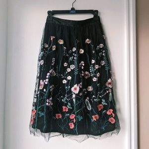 Floral Embroidered H&M Skirt